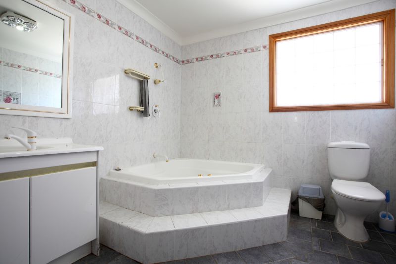 Top Bathtub Installation Companies in Sun City, AZ